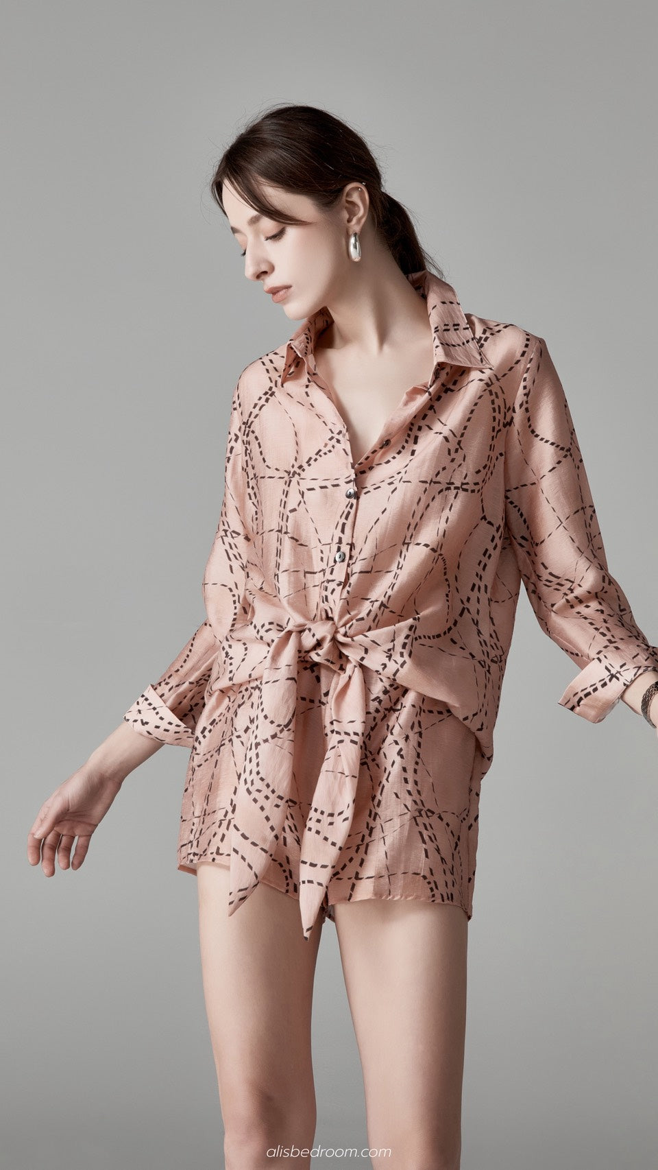 Seraphina long-sleeve front-tie shirt Seraphina tailored short