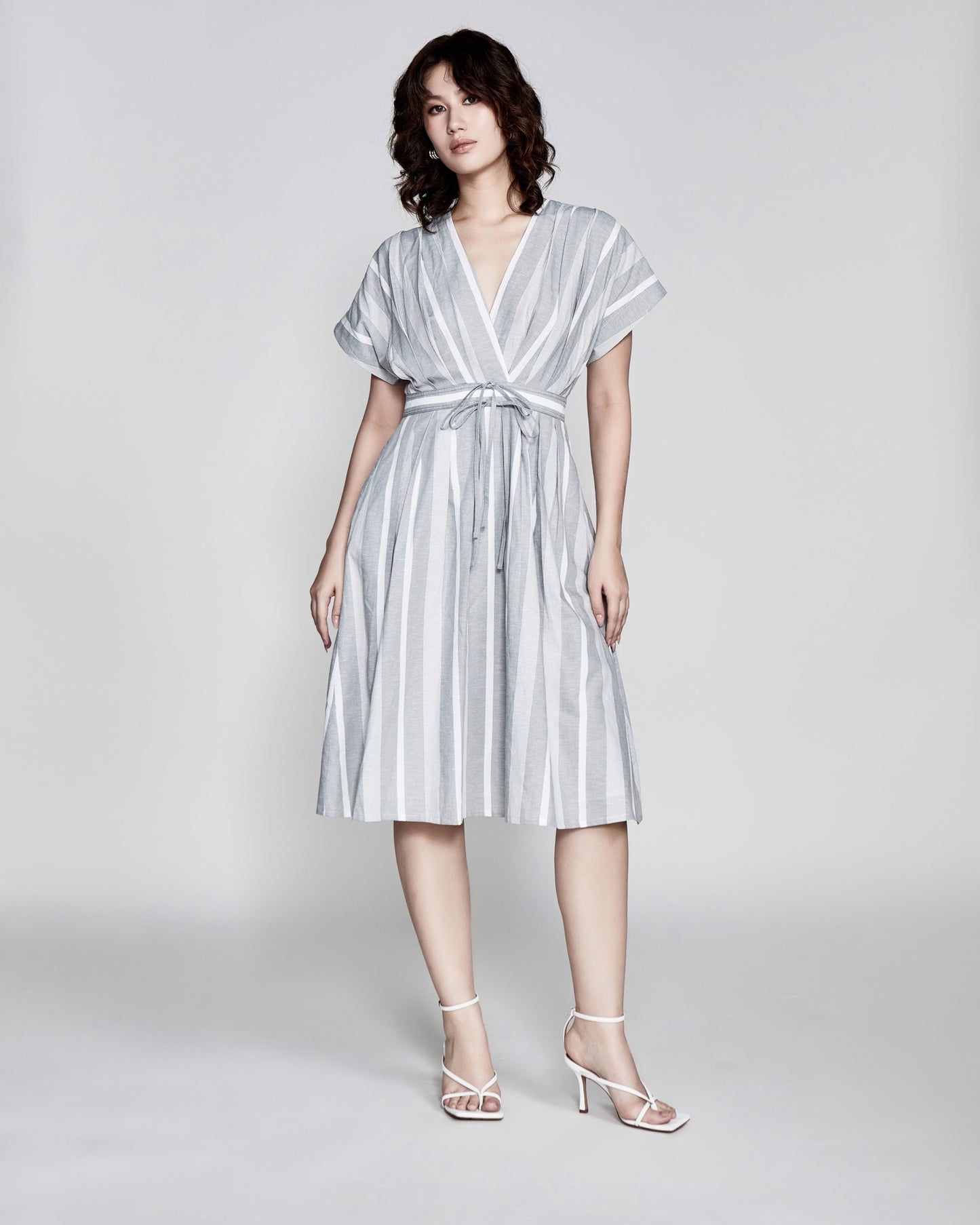 Madeleine Long-Sleeve Tie-Front Shirt
Madeleine High-Waisted Tailored Shorts
Cloudy