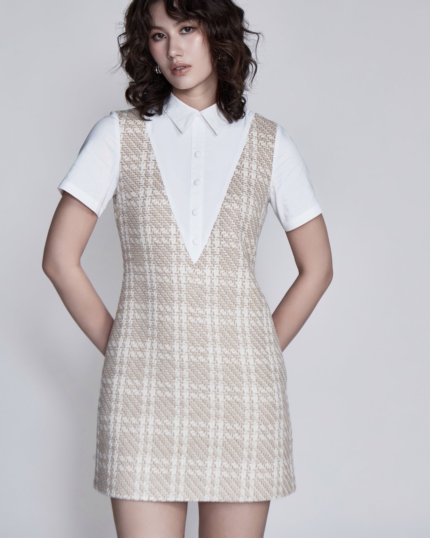Helena Milk Tea Tweed Dress
Milk Tea Tweed
