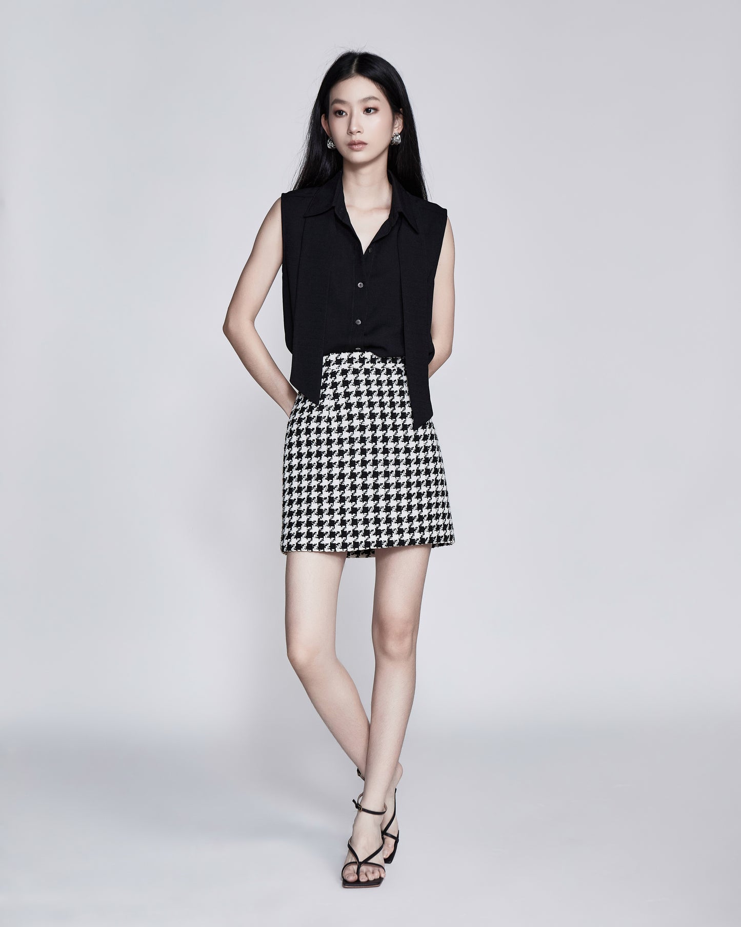 Iris Scarf-Detail Sleeveless Shirt Midnight