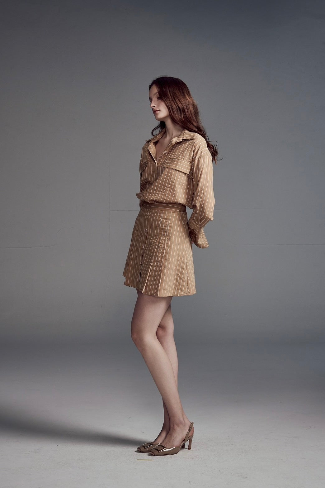 Alis Classic Pocket Shit Nadia peplum skirt