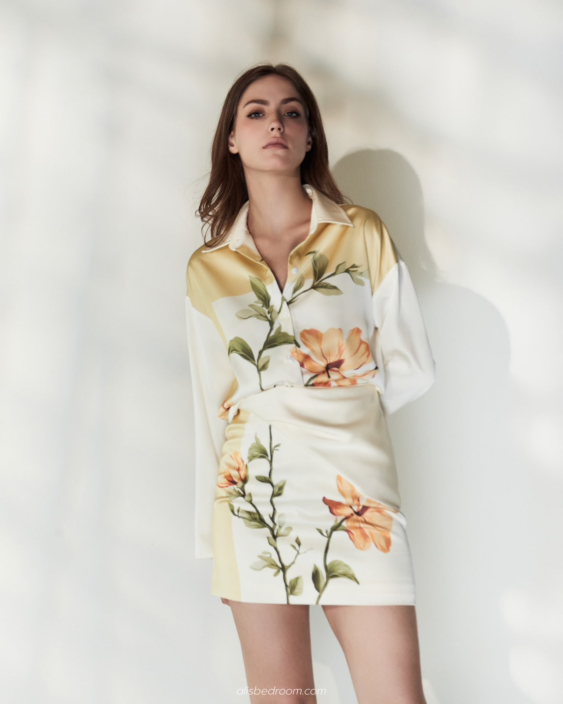 Cosmos classic shirt Cosmos Classic mini skirt (Shipped on 16/04/2026)