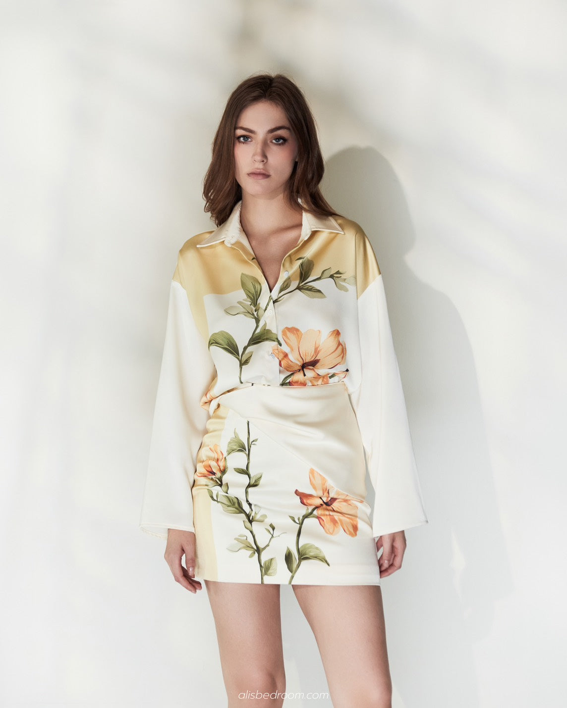 Cosmos classic shirt Cosmos Classic mini skirt (Shipped on 16/04/2026)