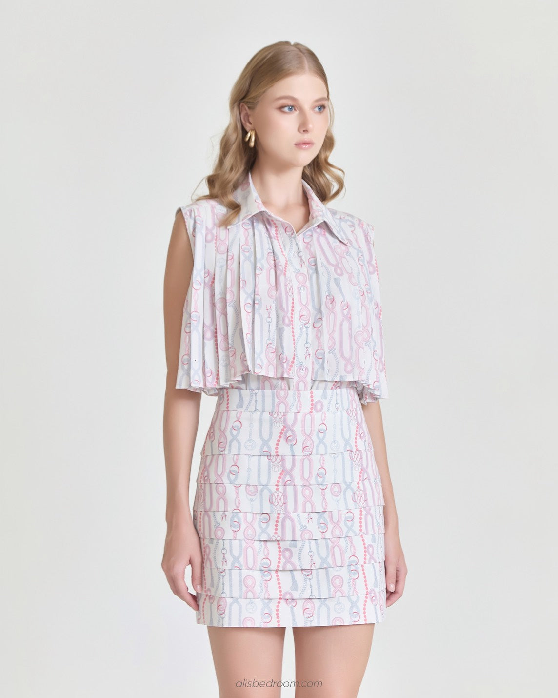 Sleeveless  sweet chain shirt (shipped on 27/07/2026 )