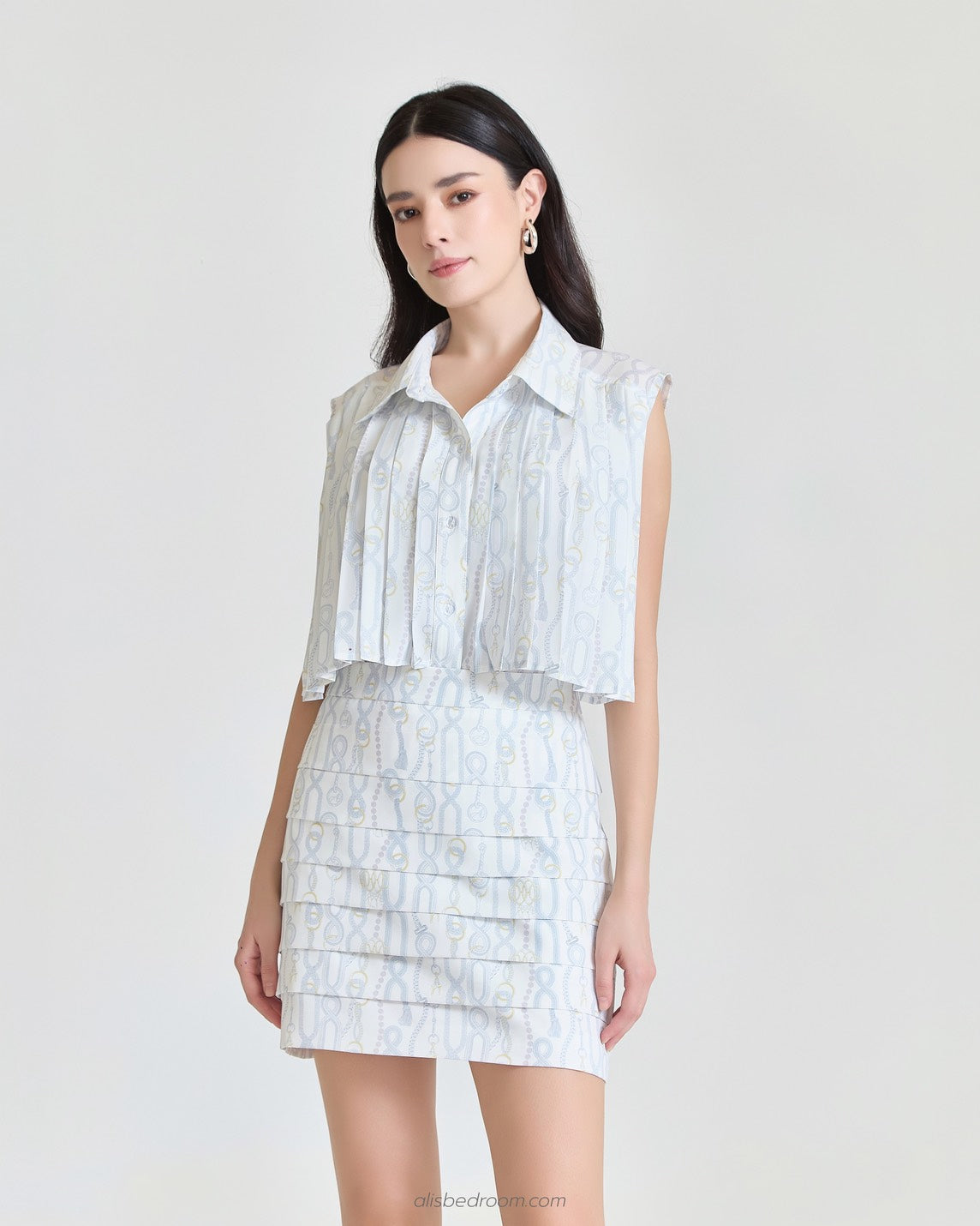 Sleeveless  sweet chain shirt (shipped on 27/07/2026 )